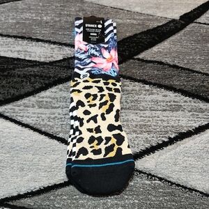 BUCKLE STANCE DWYANE WADE COLLECTION LEOPARD PRINT STRIPED MIXER CREW SOCKS